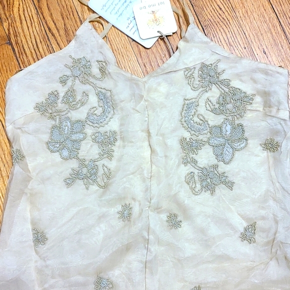 let me be womens romper - Picture 8 of 9